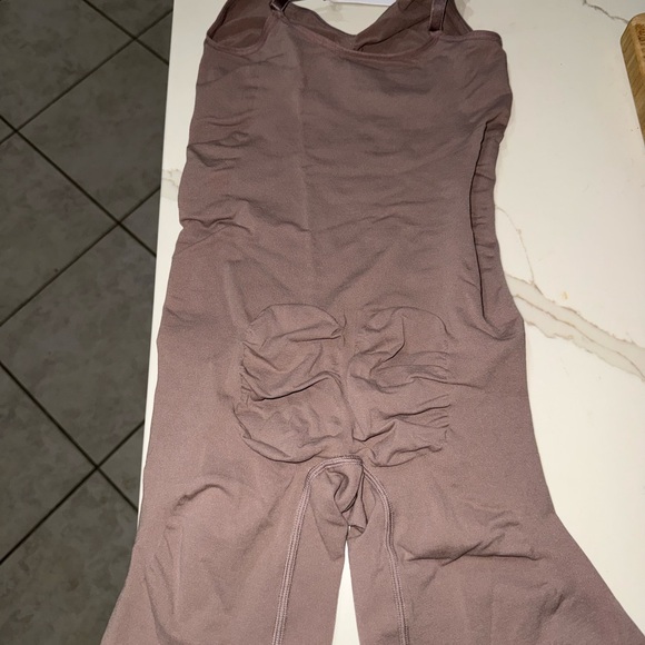 Shapellx Women's Hosiery in Black & Tan - Picture 2 of 6